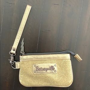 Betsey Johnson Betseyville gold wristlet